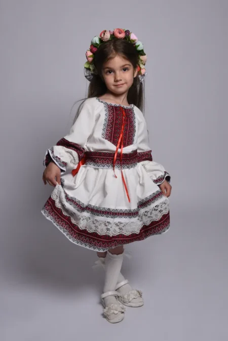 Children models — BLOOM Magazine, June 2025